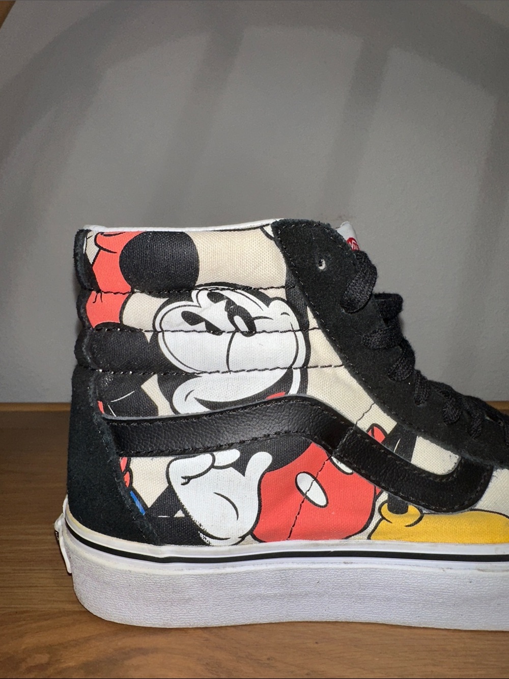 2015 Vans Disney Sk8-Hi sneakers featuring Mickey, Goofy, Pluto, and Donald - Picture 10 of 11